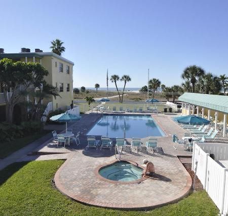 Treasure Island Beach Club 727-360-7096 St. Pete Beach Buitenkant foto