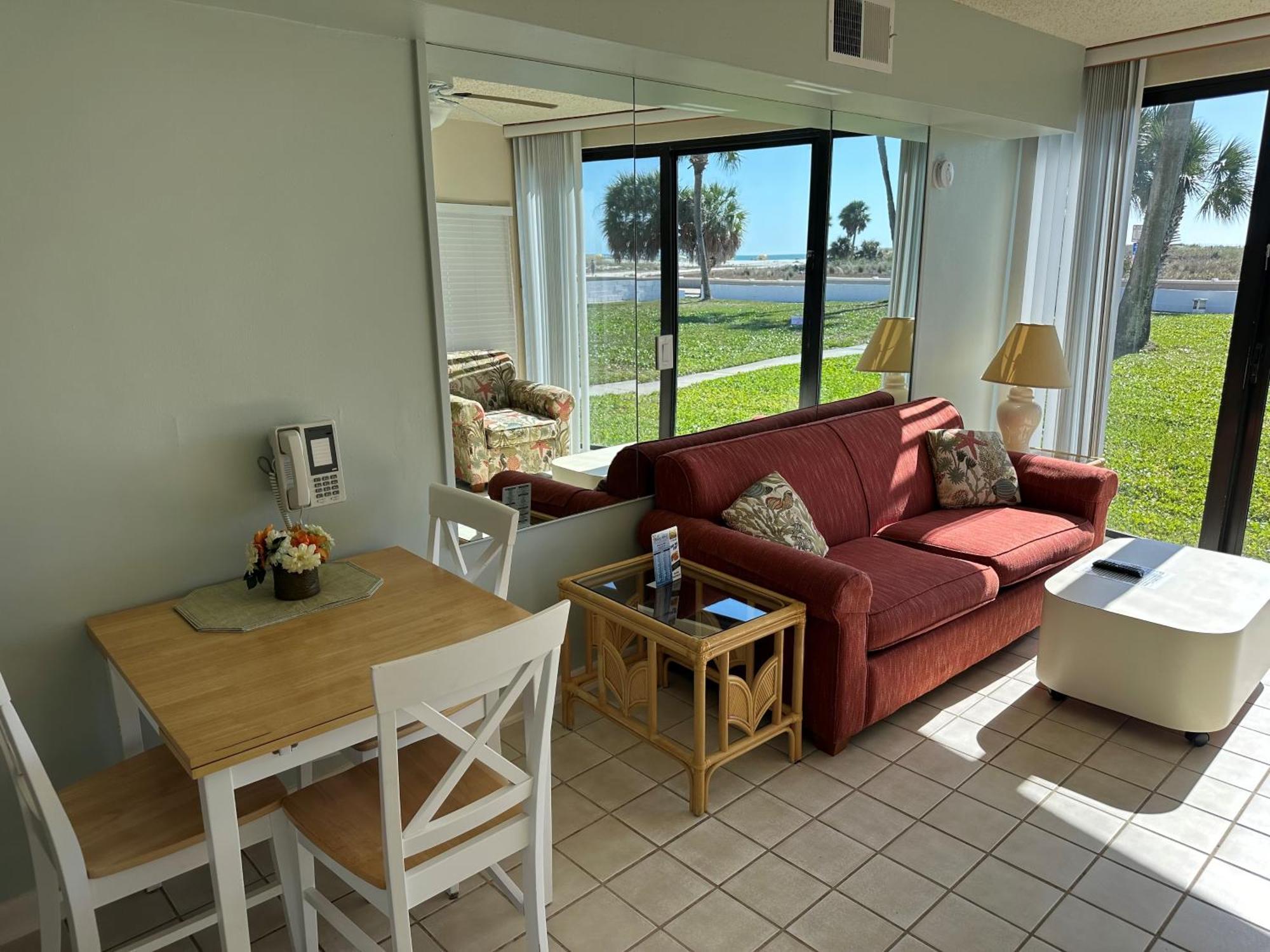 Treasure Island Beach Club 727-360-7096 St. Pete Beach Buitenkant foto